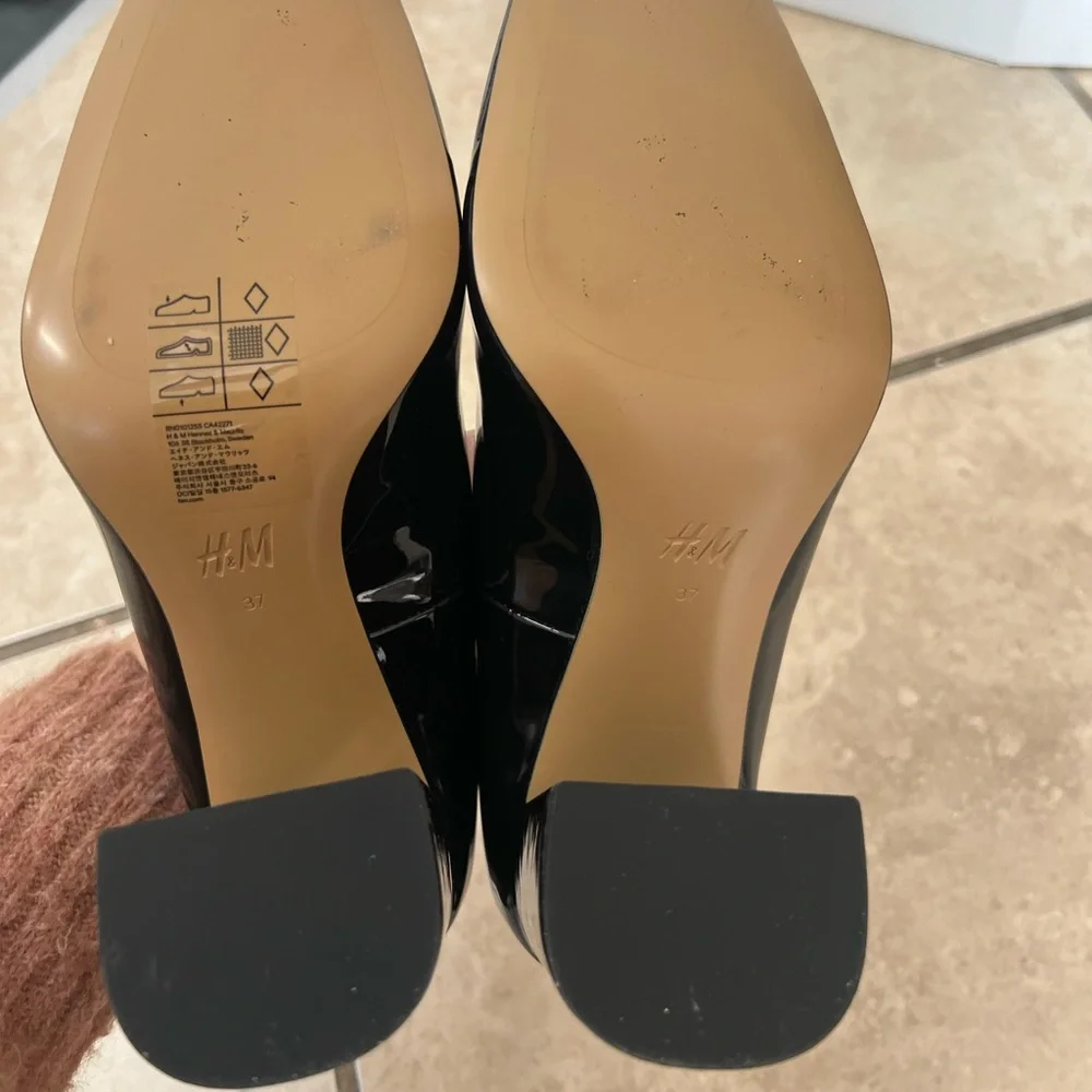 H&M NEW black block heels size 6.5 37